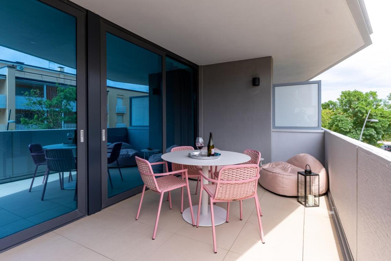 Aparthotel Zefiro Com Design, Large Terrace, Bike, Near Beach And Thermal Градо Екстериор снимка